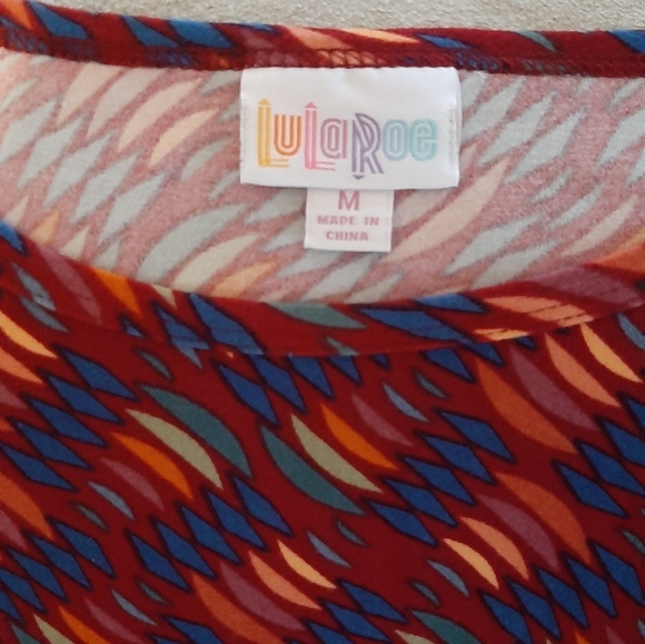 NWT! LuLaRoe Irma-M Tunic with a Unique Design - Picture 5 of 14